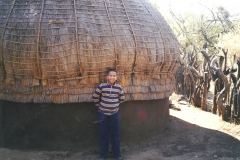 Traditional_Zulu_house